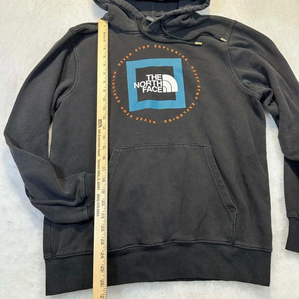 The North Face Hoodie Mens‎ Medium Black Gorpcore Streetwear Graphic Pullover